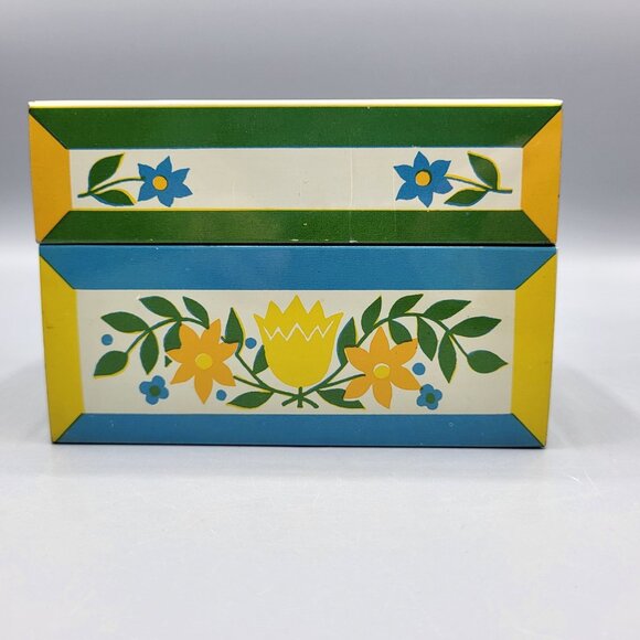 Vintage Syndicate Recipe Card Tin Recipe Box W/ Grandmas Recipes Floral Folk Art - Picture 2 of 16